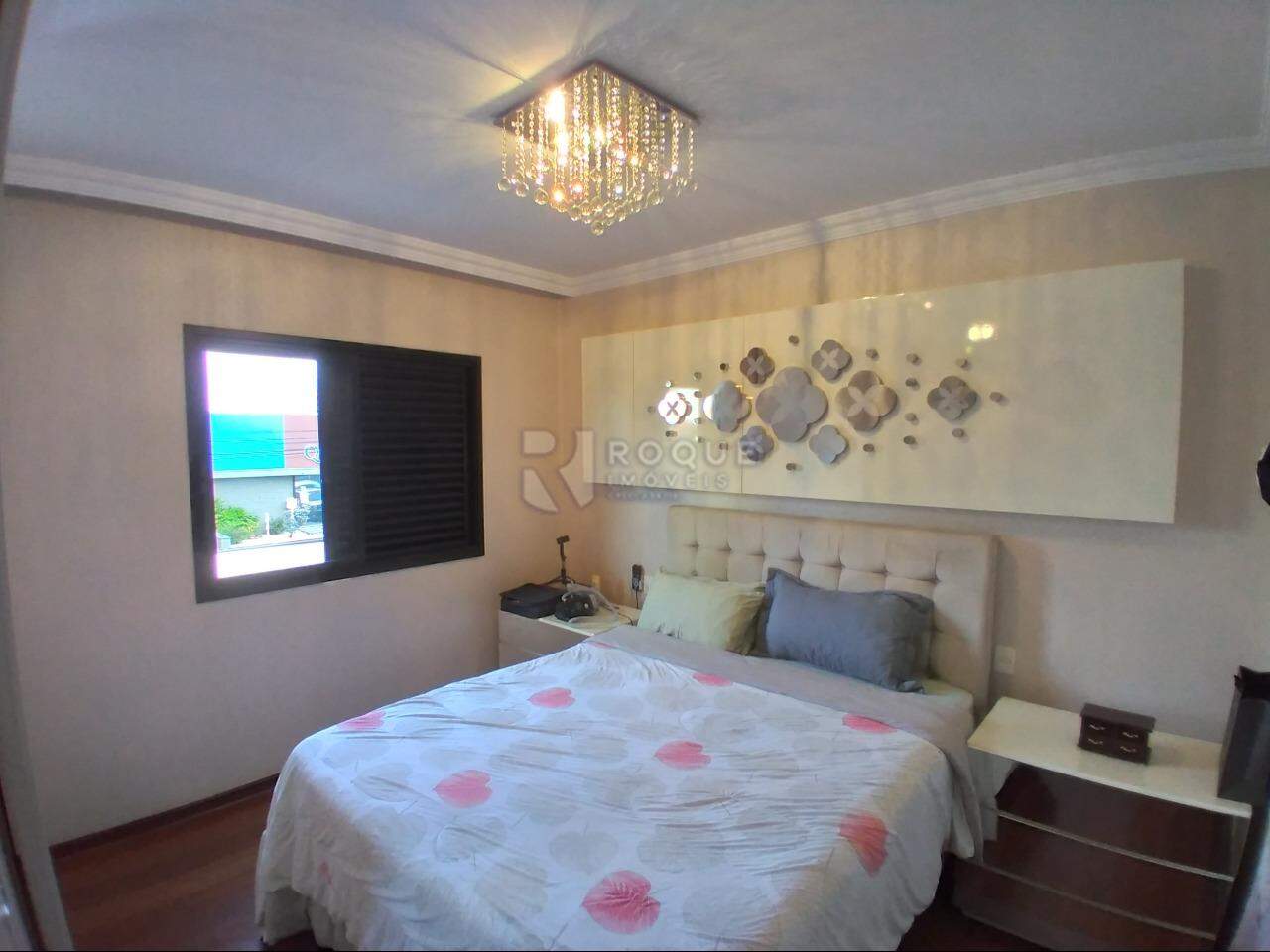 Apartamento à venda no bairro Centro: 