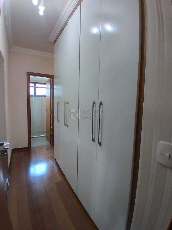 Apartamento à venda no bairro Centro: 