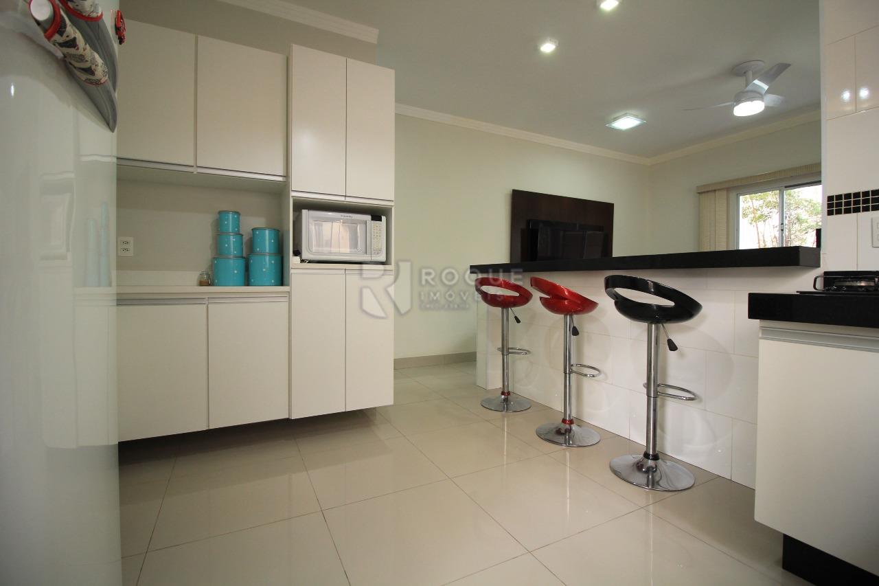 Casa Residencial à venda no bairro Jardim dos Jequitibás: 