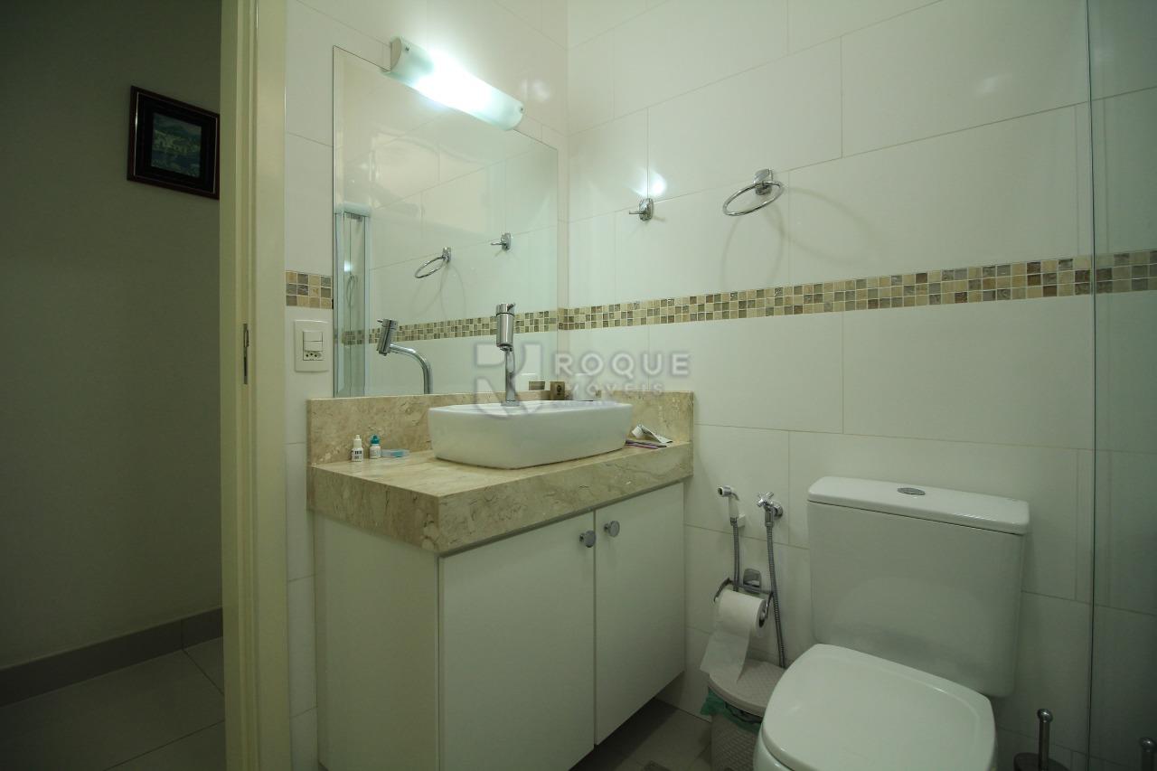 Casa Residencial à venda no bairro Jardim dos Jequitibás: 