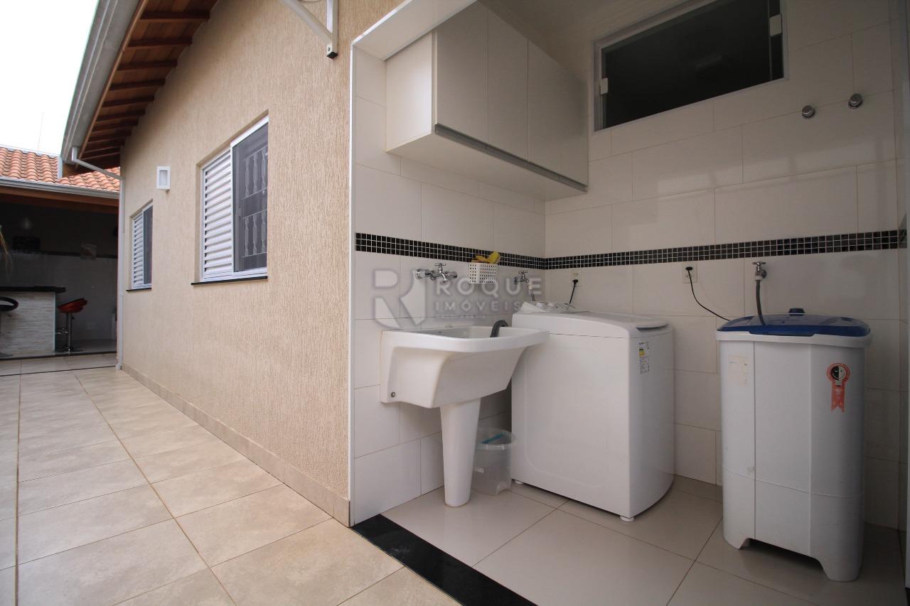 Casa Residencial à venda no bairro Jardim dos Jequitibás: 