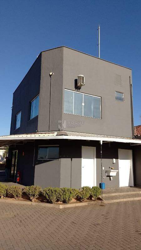 Barracão/Galpão para aluguel no bairro Pereiras: 