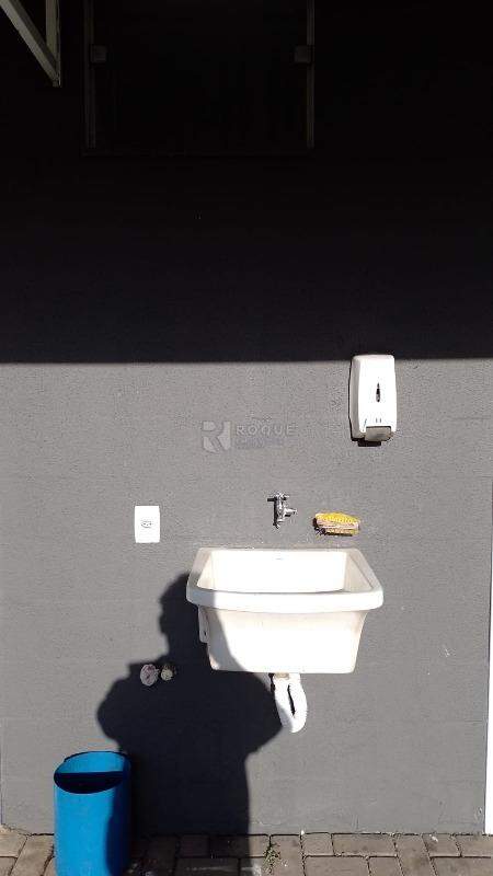 Barracão/Galpão para aluguel no bairro Pereiras: 