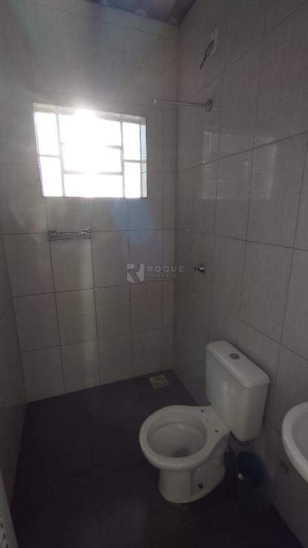 Barracão/Galpão para aluguel no bairro Pereiras: 