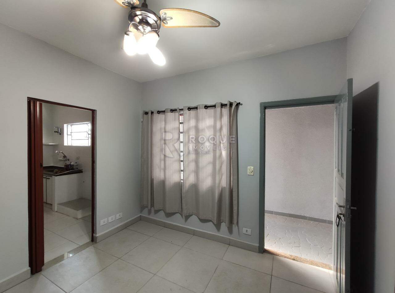 Casa Residencial para aluguel no bairro Chácaras Antonieta: Sala 