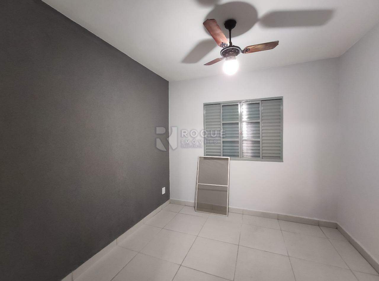 Casa Residencial para aluguel no bairro Chácaras Antonieta: Dormitório 1