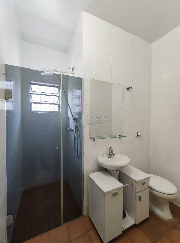 Casa Residencial para aluguel no bairro Chácaras Antonieta:  WC 