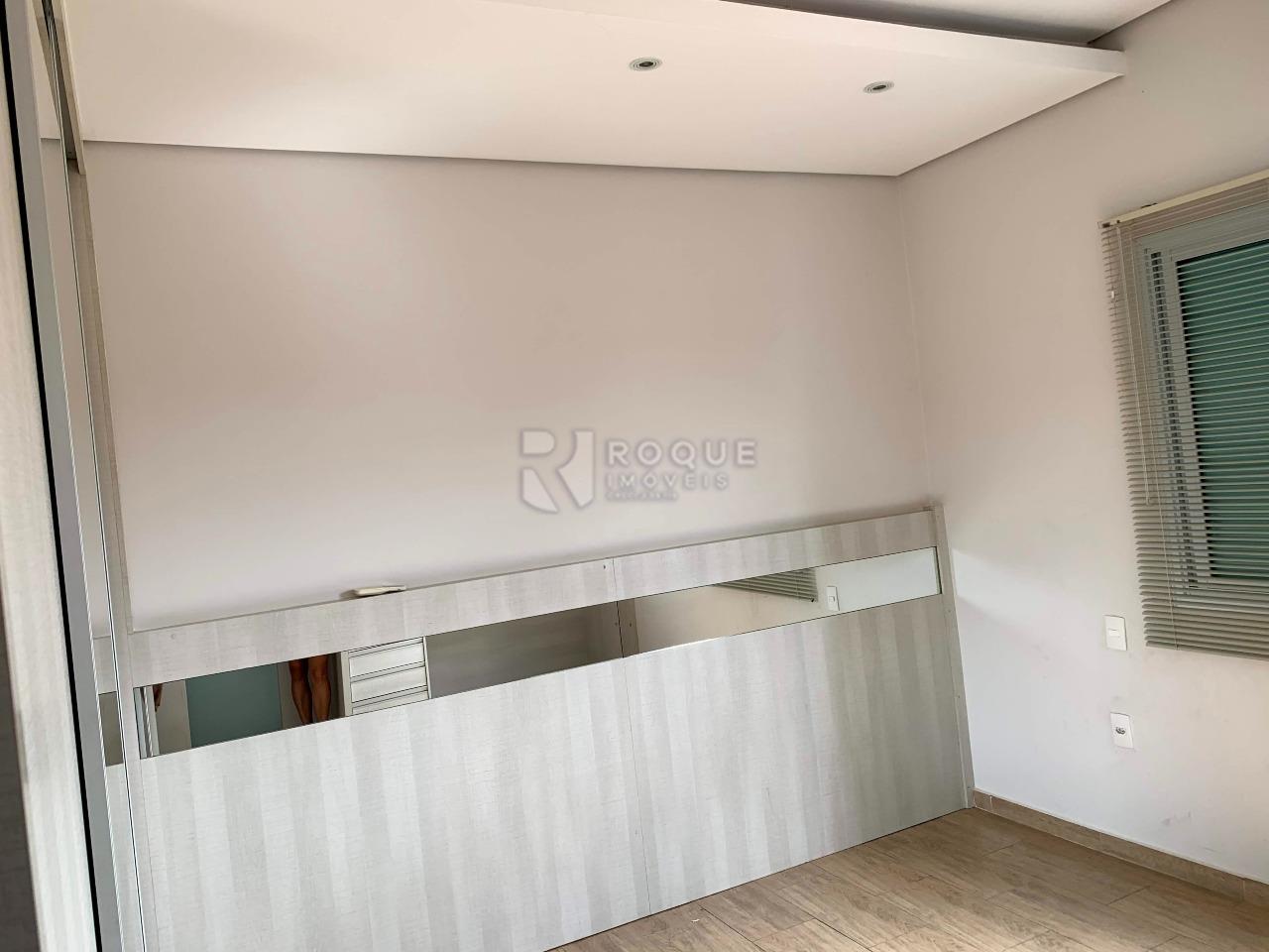 Casa em condomínio à venda no bairro Residencial Jardim dos Ipês: 