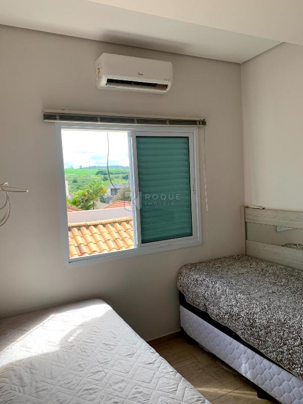 Casa em condomínio à venda no bairro Residencial Jardim dos Ipês: 