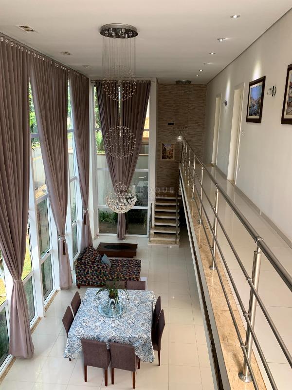 Casa em condomínio à venda no bairro Residencial Jardim dos Ipês: 