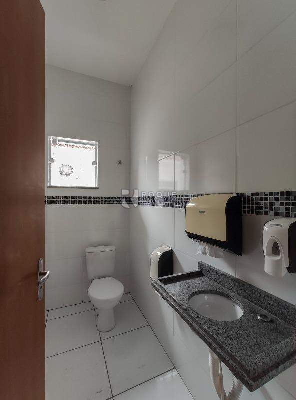 Casa Comercial à venda no bairro Centro: 