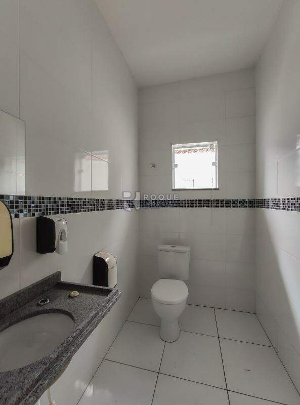 Casa Comercial à venda no bairro Centro: 