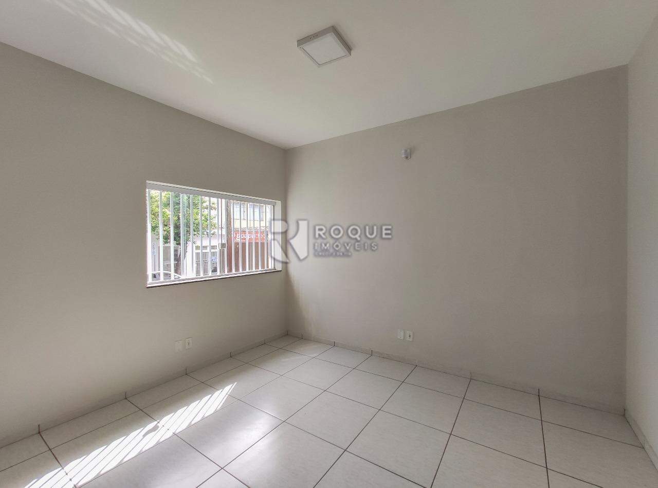 Casa Comercial à venda no bairro Centro: 