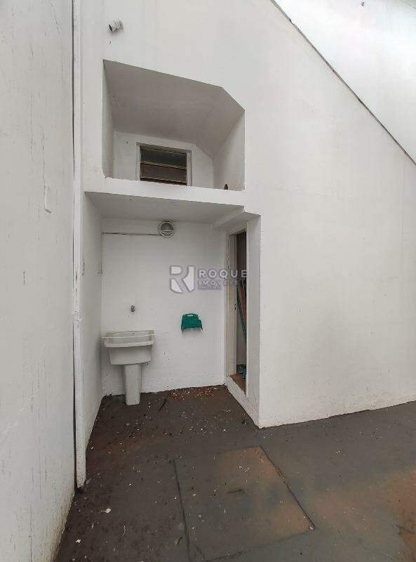 Casa Comercial à venda no bairro Centro: 