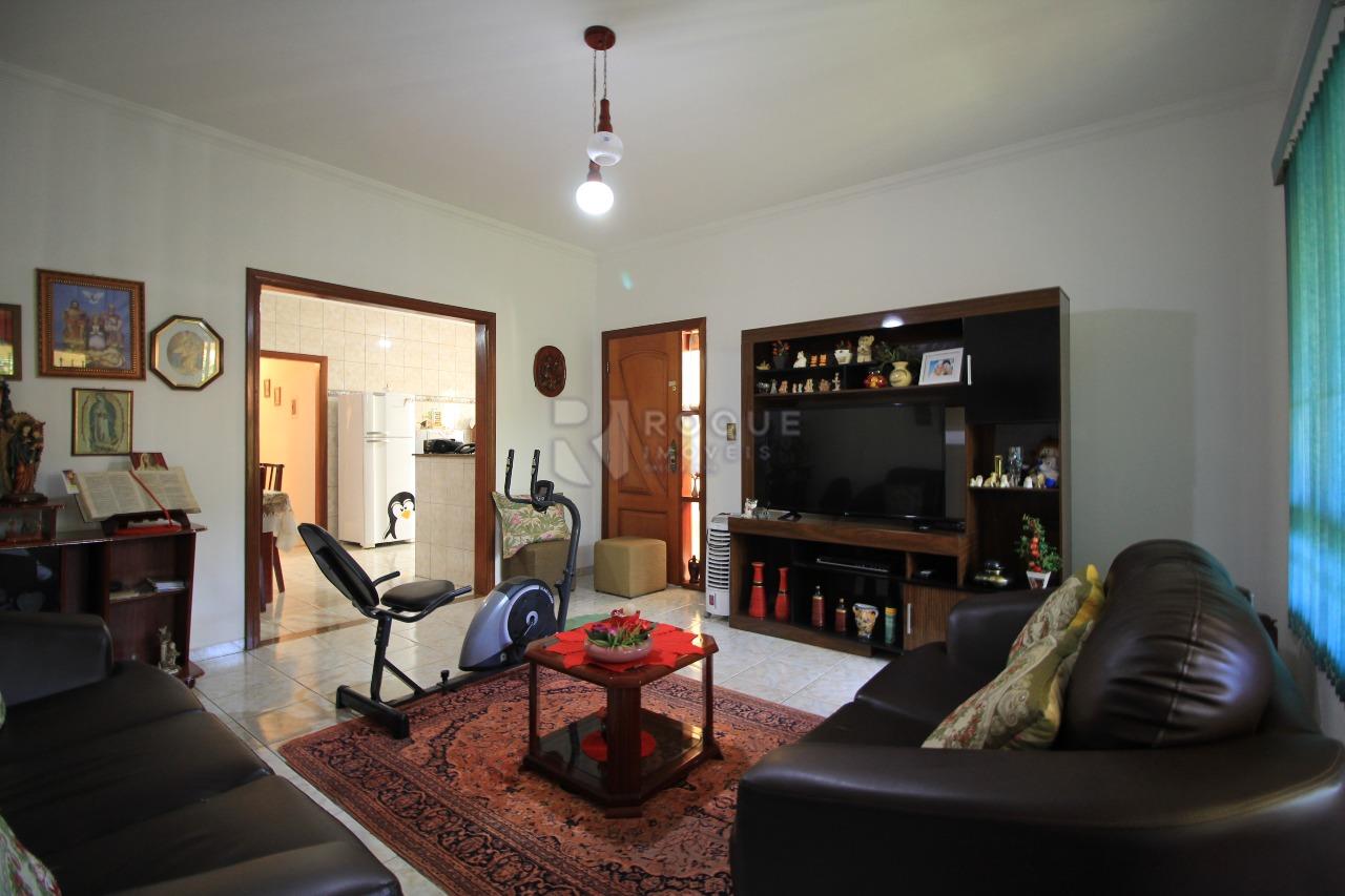 Casa Residencial à venda no bairro Jardim Bandeirantes: 