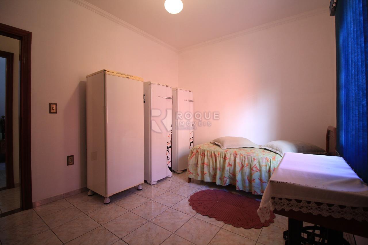 Casa Residencial à venda no bairro Jardim Bandeirantes: 