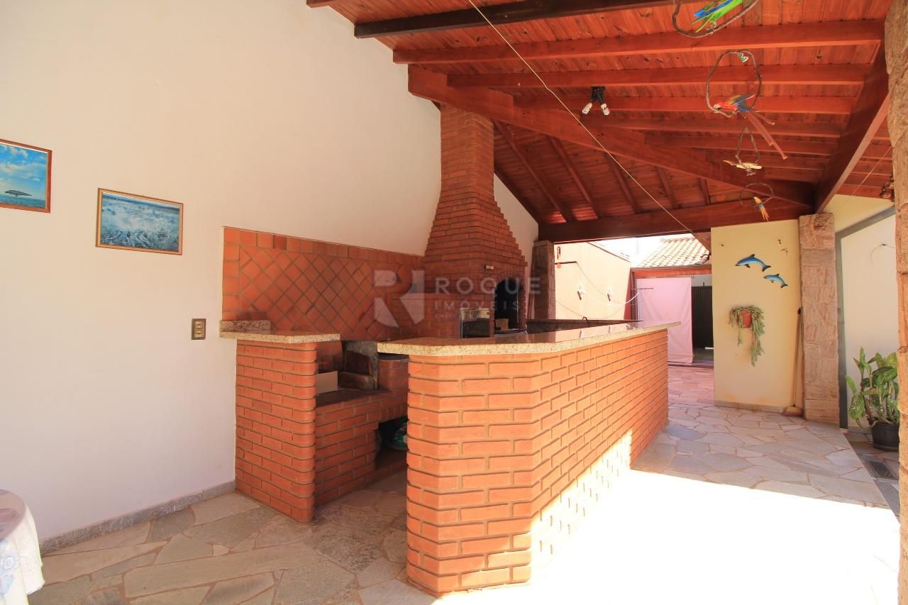 Casa Residencial à venda no bairro Jardim Bandeirantes: 