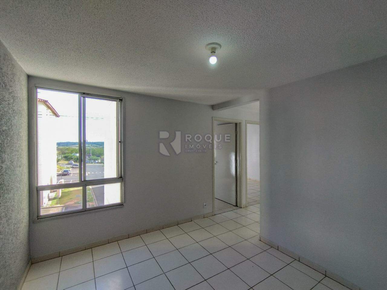 Apartamento para aluguel no bairro Residencial Rubi: Sala 