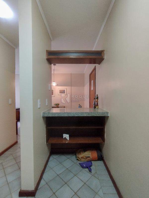 Apartamento para aluguel no bairro Centro: Cozinha 