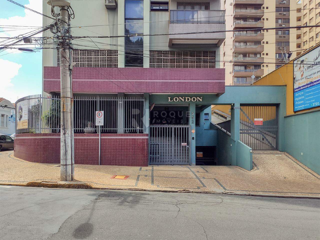 Apartamento para aluguel no bairro Centro: Fachada