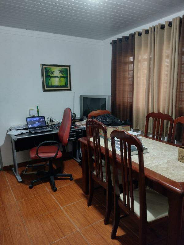 Casa Residencial à venda no bairro Vila Castelar: 