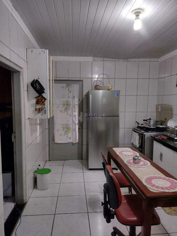 Casa Residencial à venda no bairro Vila Castelar: 