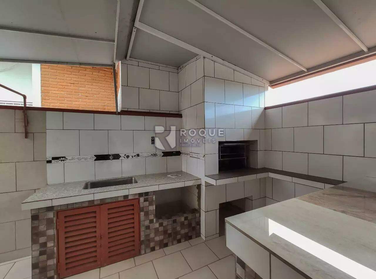 Casa Residencial à venda no bairro Jardim Mercedes: 