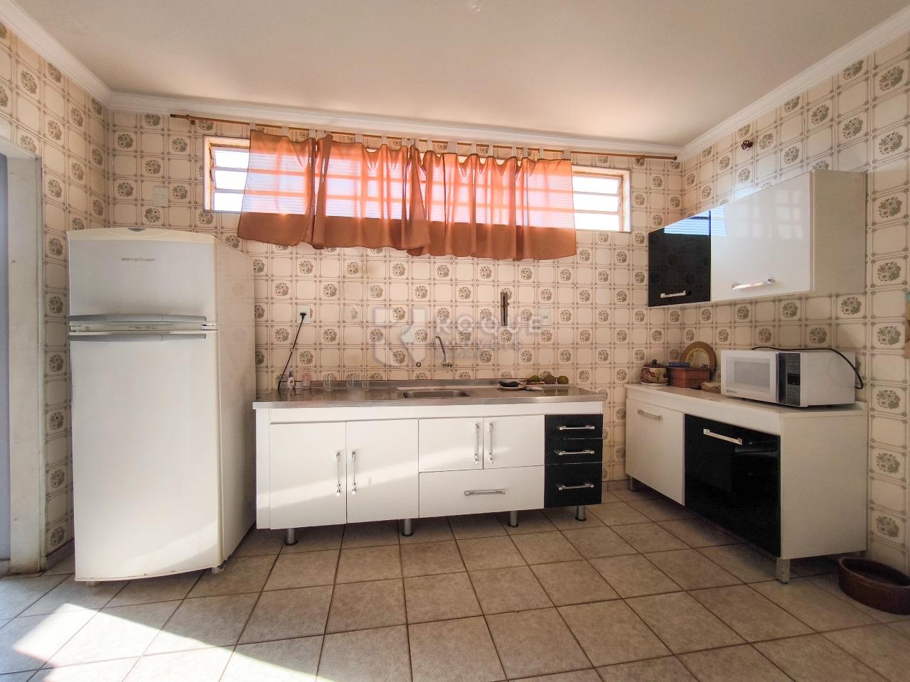 Casa Residencial à venda no bairro Parque Real: COZINHA