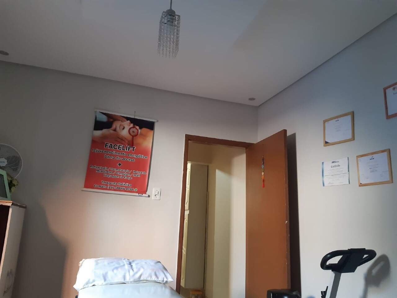 Casa Residencial à venda no bairro Jardim Olga Veroni: