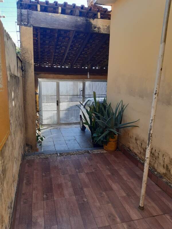 Casa Residencial à venda no bairro Jardim Olga Veroni: