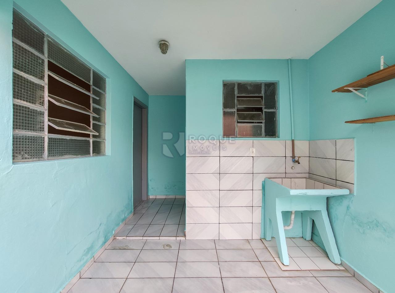Casa Residencial para aluguel no bairro Jardim Nova Europa: Área de serviço 