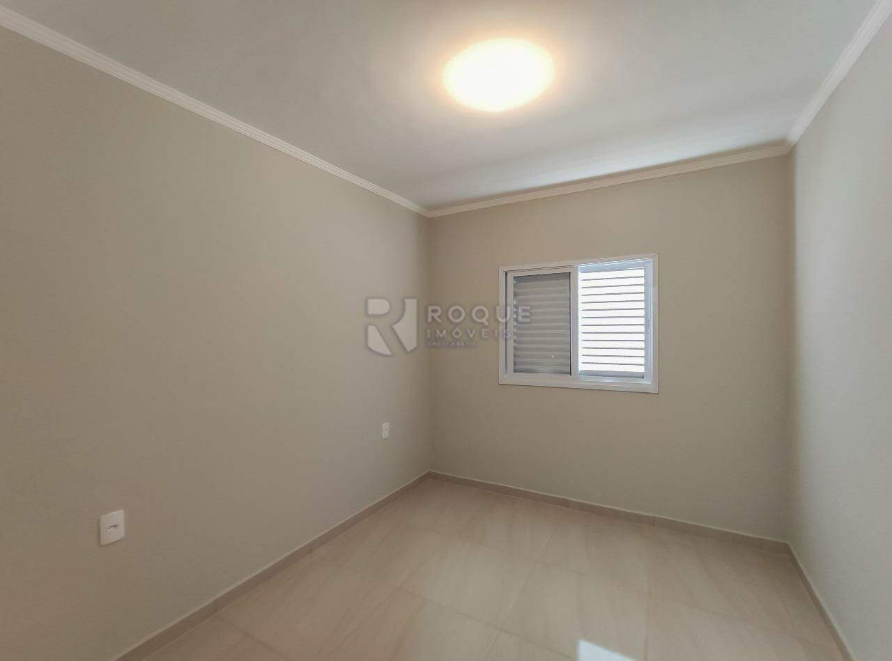 Apartamento para aluguel no bairro Jardim São Roque: Dormitório 1