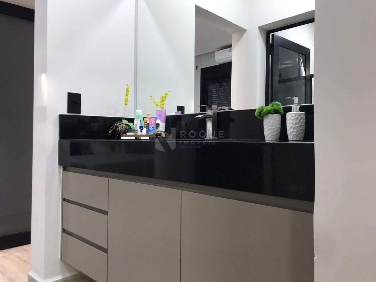 Casa Comercial à venda no bairro Jardim Porto Real IV: