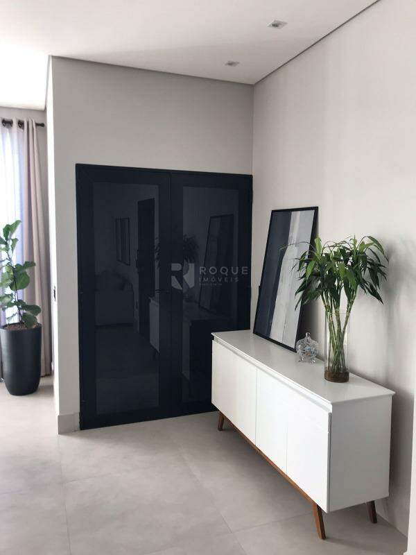 Casa Comercial à venda no bairro Jardim Porto Real IV: 