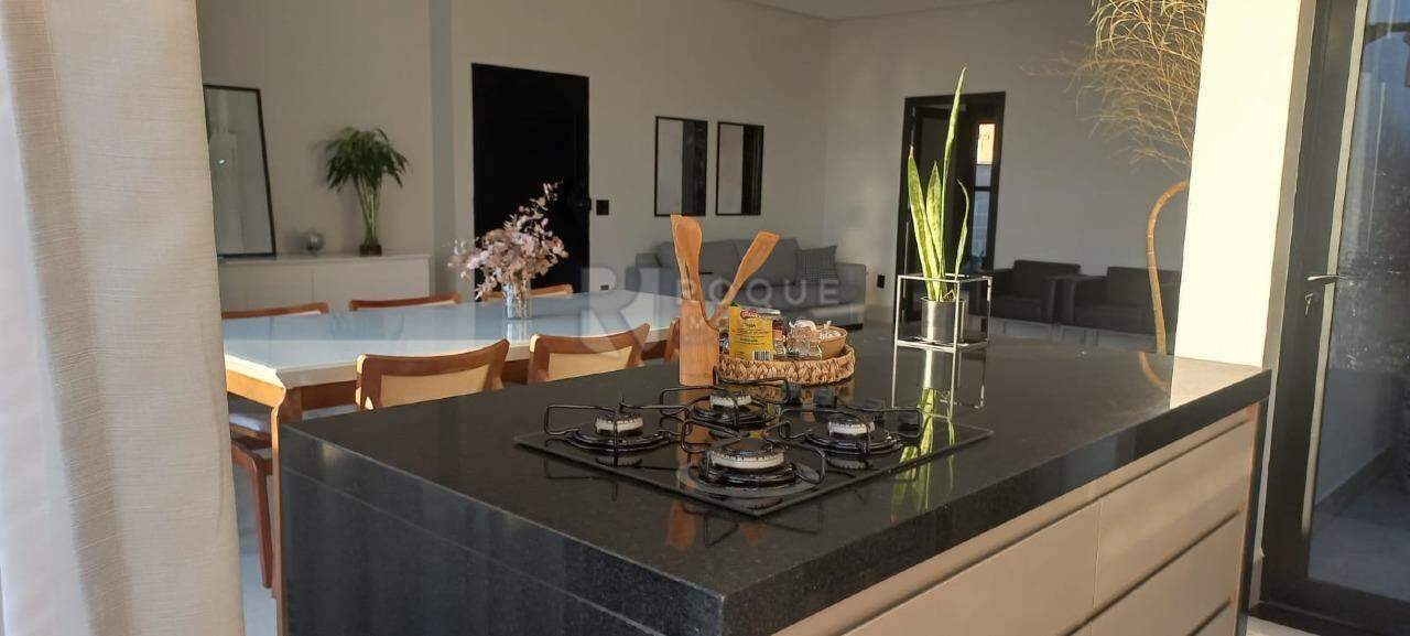 Casa Comercial à venda no bairro Jardim Porto Real IV:
