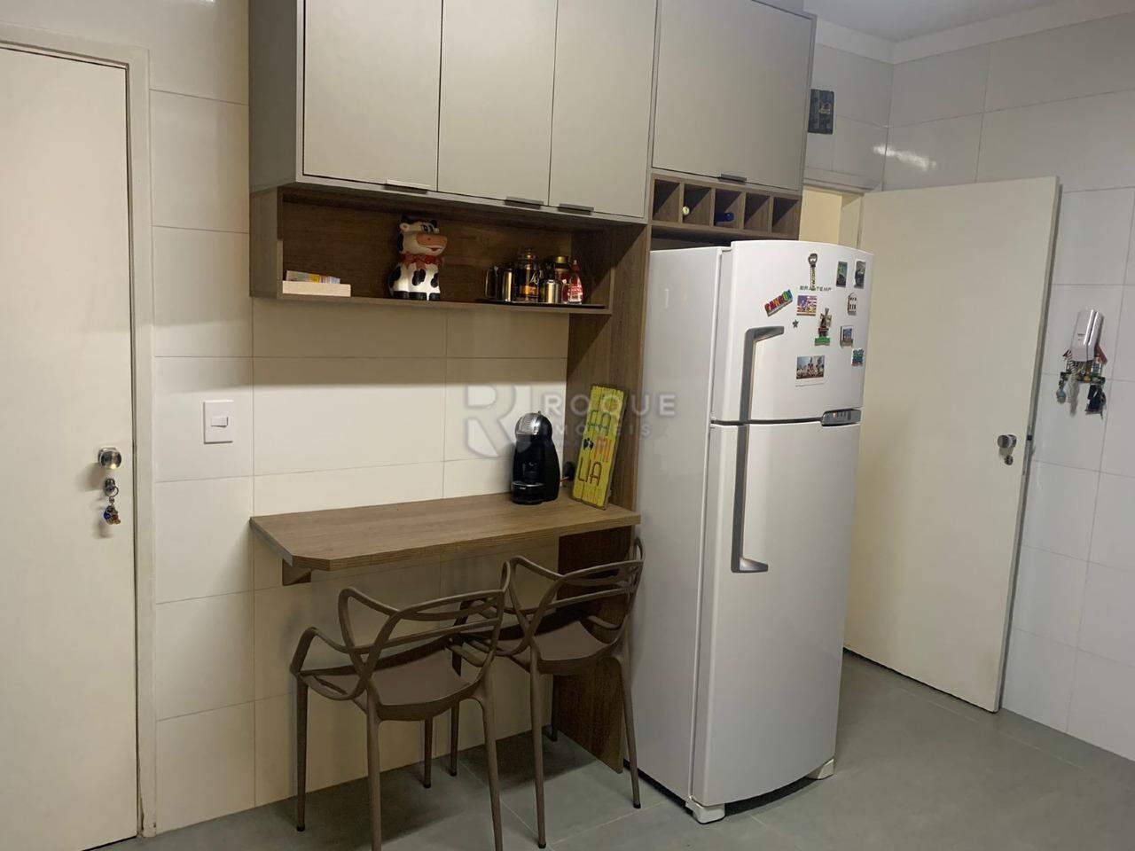 Apartamento à venda no bairro Centro: