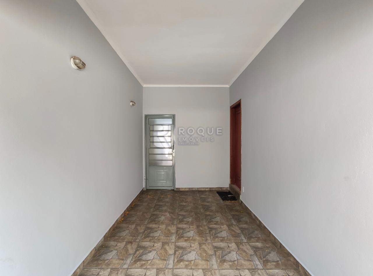 Casa Residencial para aluguel no bairro Jardim Maria Buchi Modeneis: Garagem 