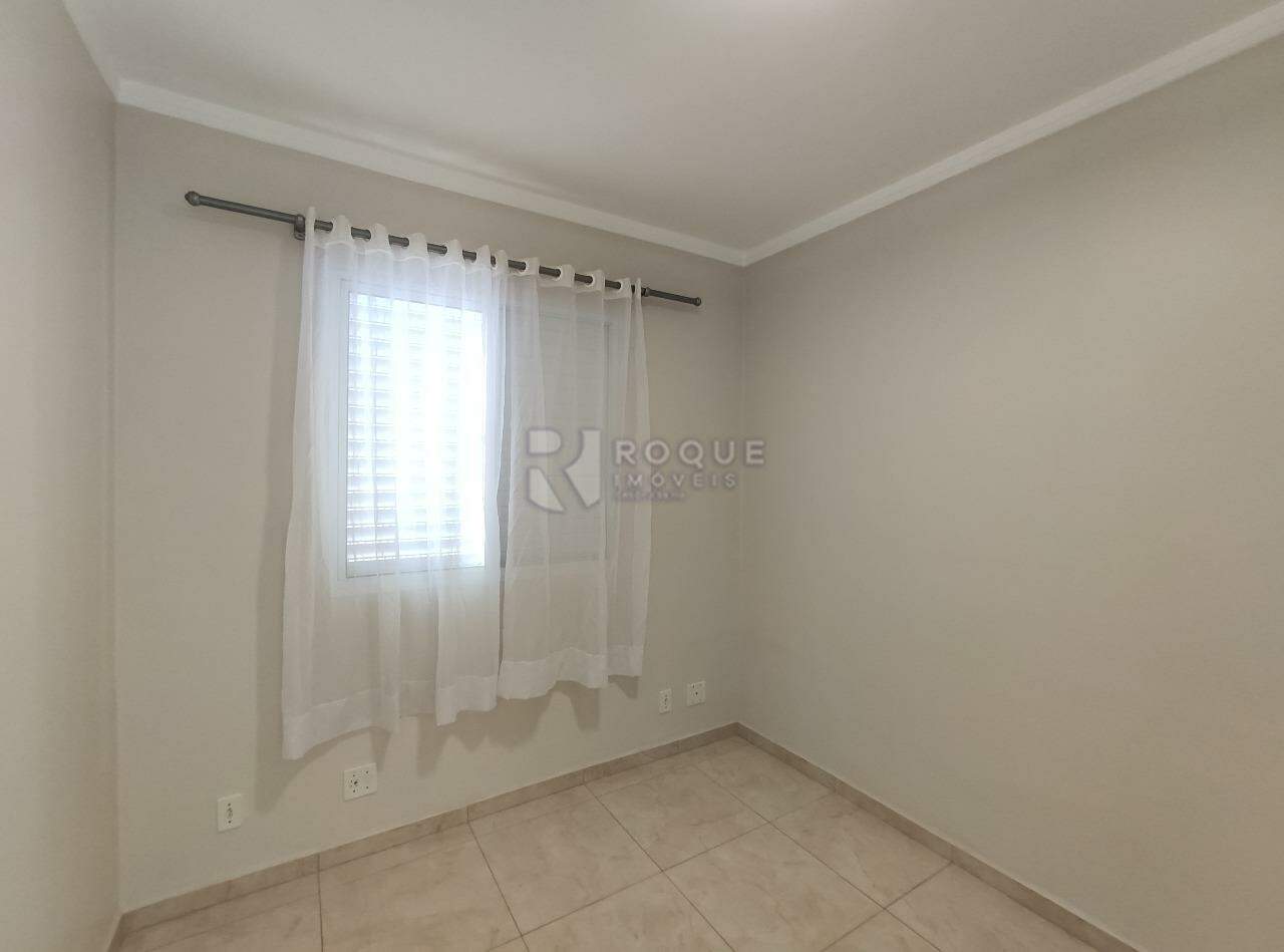 Apartamento para aluguel no bairro Jardim Esmeralda: Dormitório 1