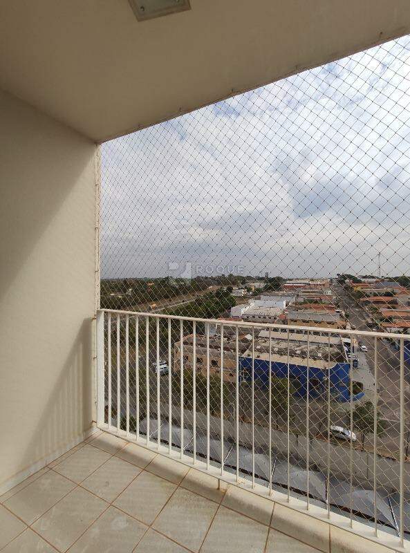Apartamento para aluguel no bairro Jardim Esmeralda: Sacada 