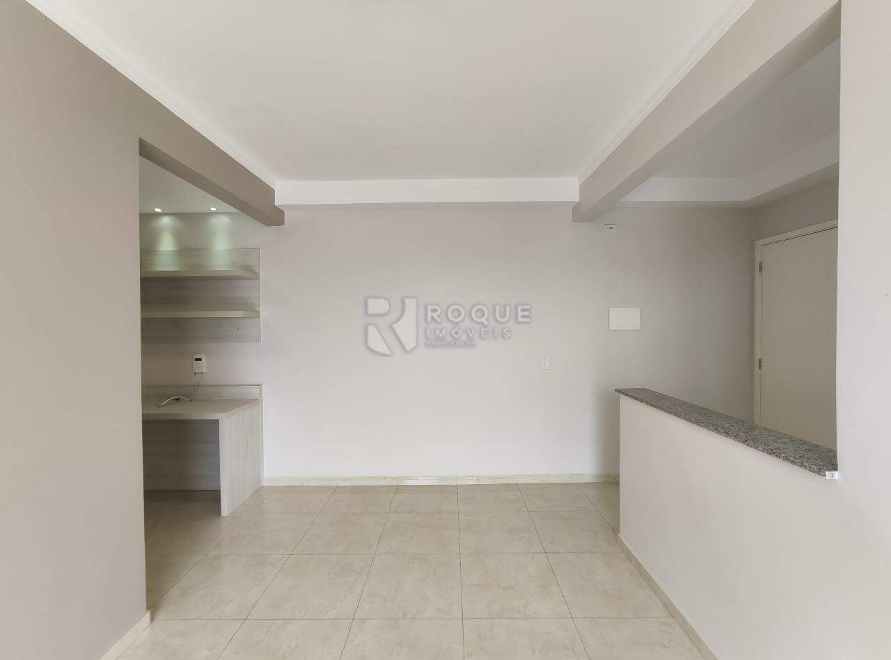 Apartamento para aluguel no bairro Jardim Esmeralda: Sala 