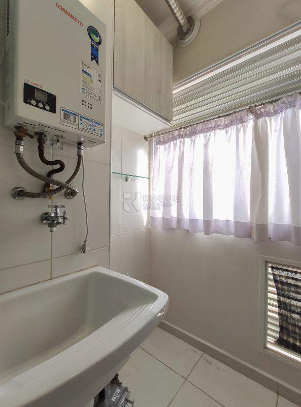 Apartamento para aluguel no bairro Jardim Esmeralda: Área de serviço 