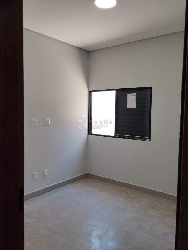 Casa em condomínio à venda no bairro Jardim Residencial Campo Novo: 