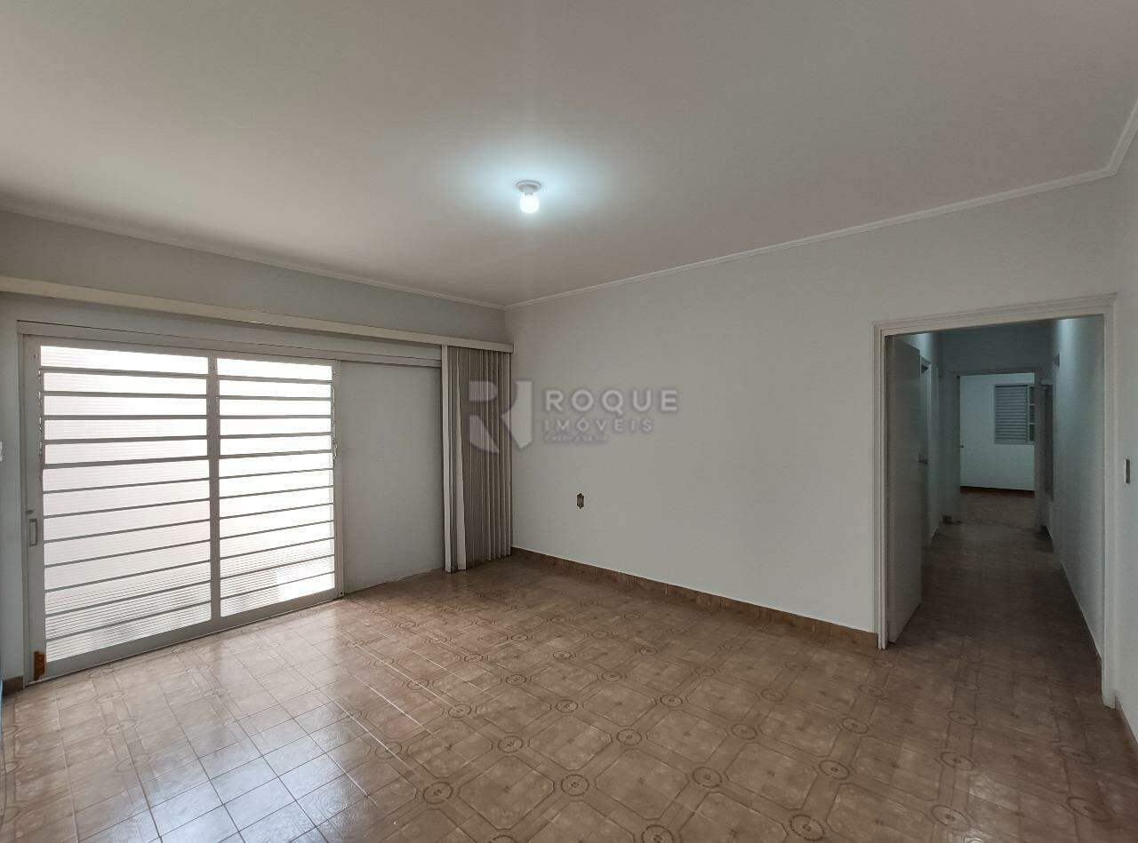 Casa Residencial para aluguel no bairro Vila Claudia: Copa