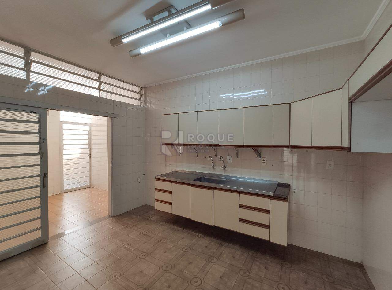 Casa Residencial para aluguel no bairro Vila Claudia: Cozinha