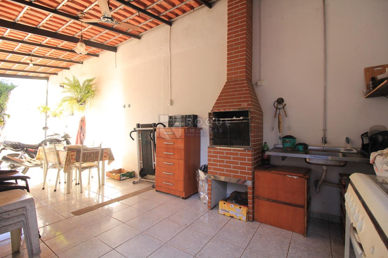 Casa Residencial à venda no bairro Jardim São Manoel: 