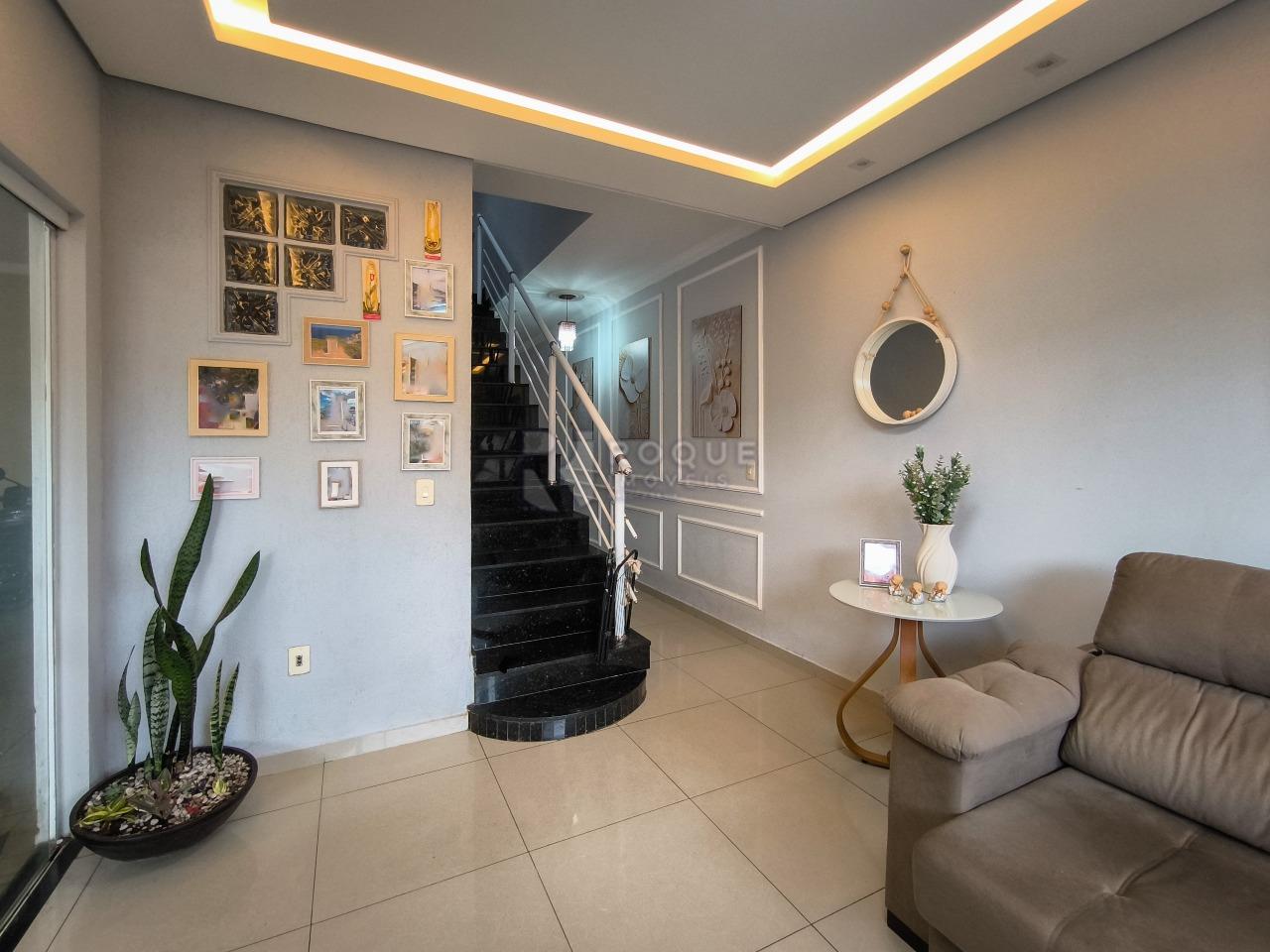 Casa Residencial à venda no bairro Jardim Rossi: SALA DE ESTAR