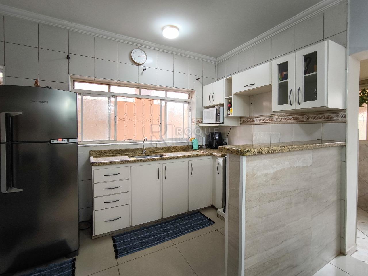 Casa Residencial à venda no bairro Jardim Rossi: COZINHA
