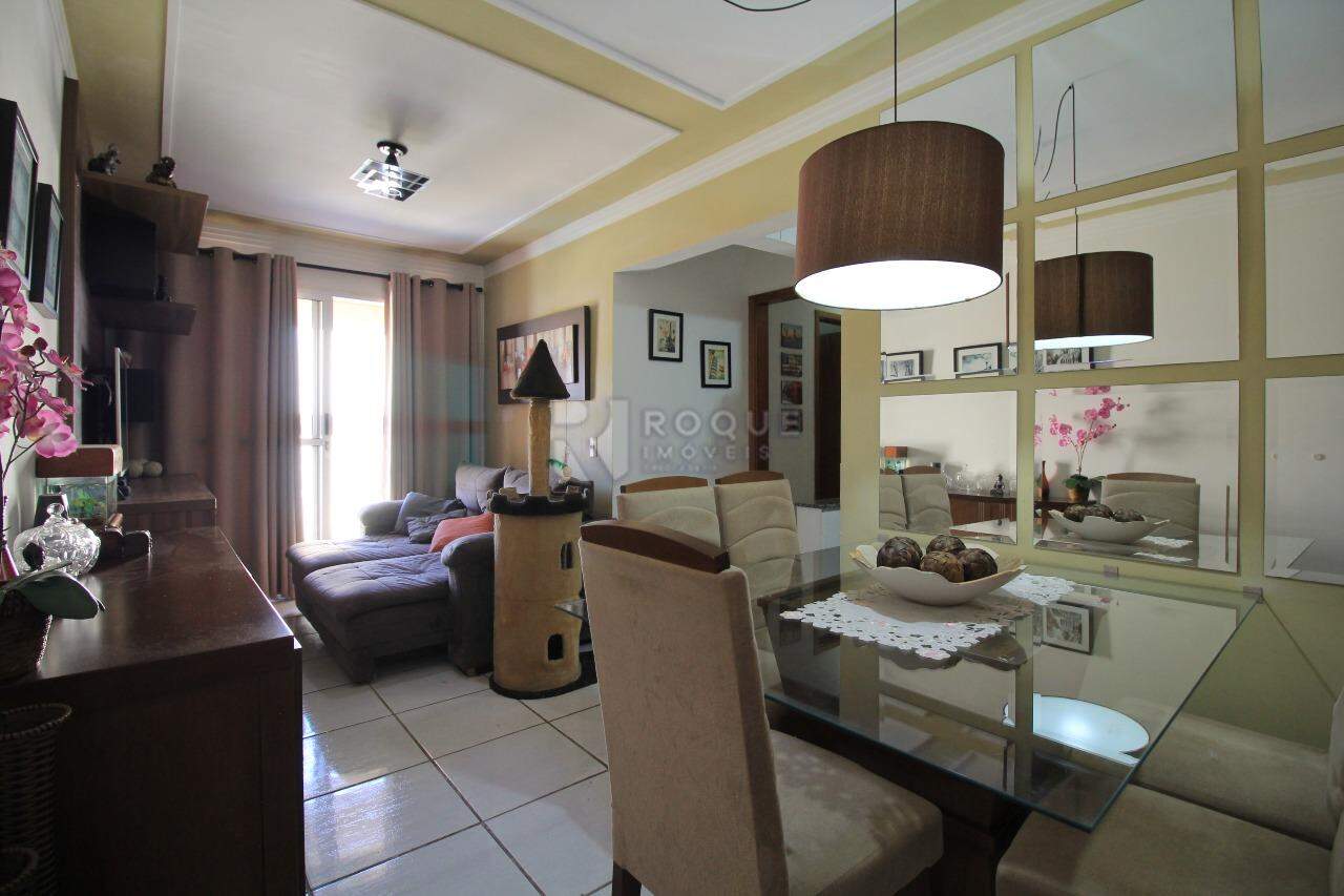 Apartamento à venda no bairro Vila Labaki: 