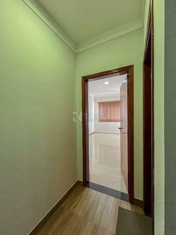Casa Residencial para aluguel no bairro Jardim Parque Novo Mundo: Hall de aceso 