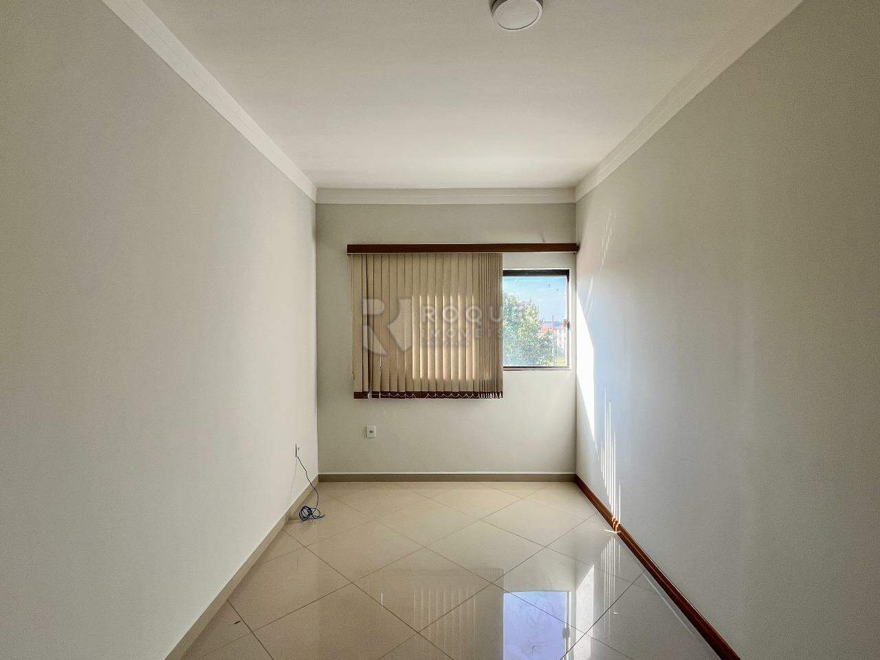 Casa Residencial para aluguel no bairro Jardim Parque Novo Mundo: Dormitório